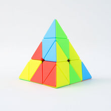 Magnetic Pyramid Cube Puzzle