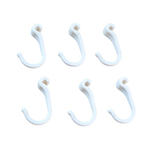 Space-Saving Small Hooks